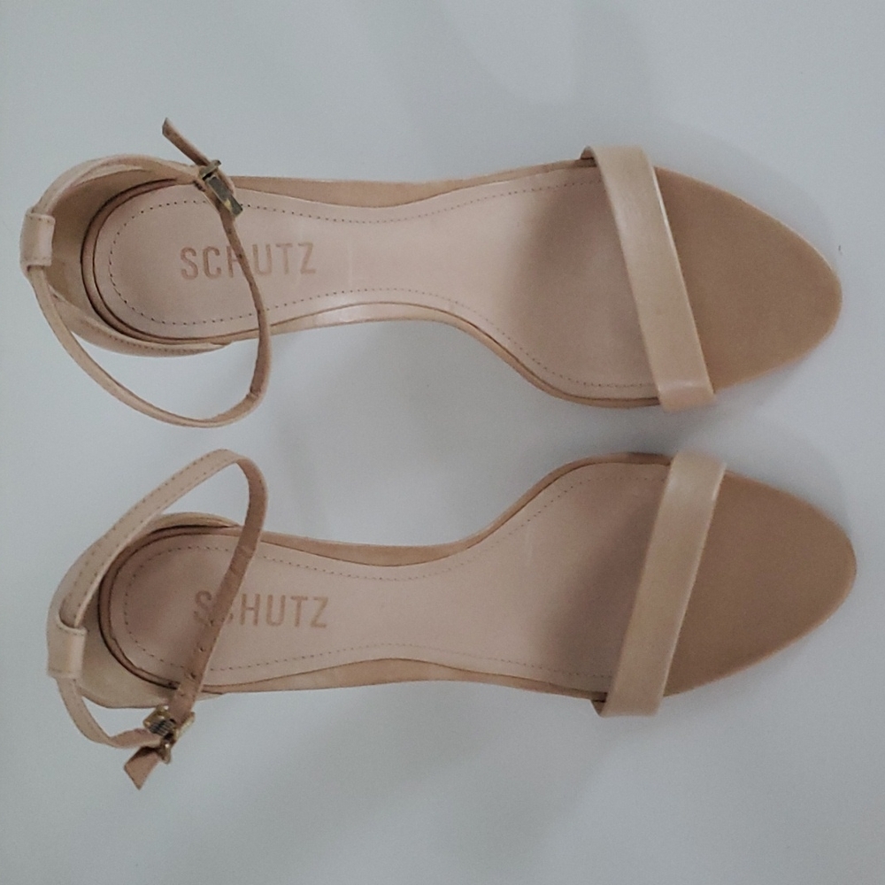 Schutz Cadey-Lee Heels 6.5 - Picture 2 of 13